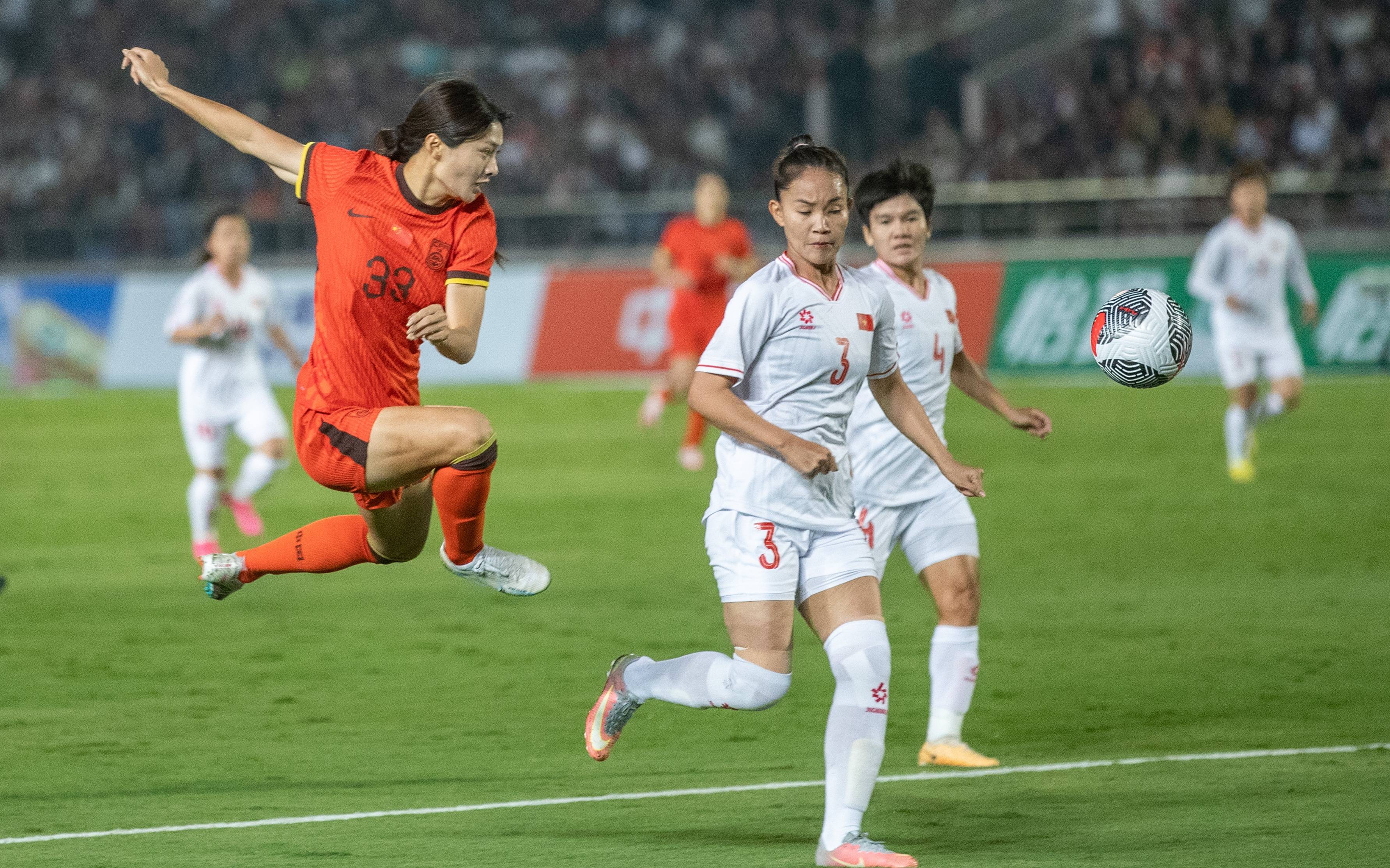 体育名将斗智斗勇！女足团体大赛精彩纷呈激情迸发